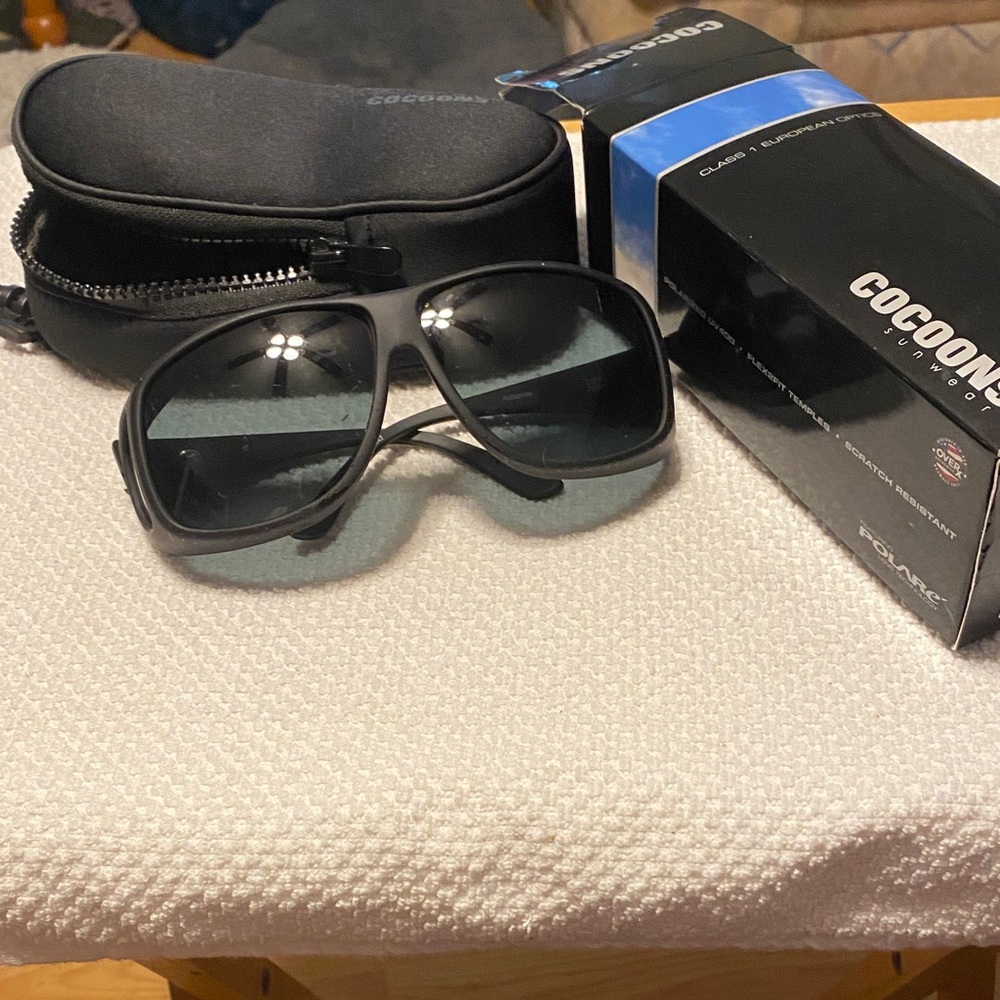 Cocoons Polarized fit over AviatorSunglasses